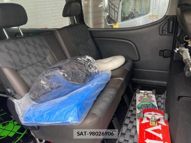Nissan Caravan 2022-12 7020148-12