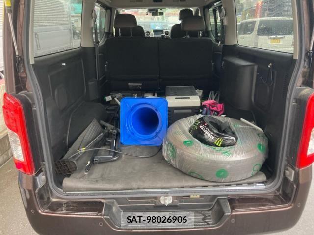 Nissan Caravan 2022-12 7020148-14
