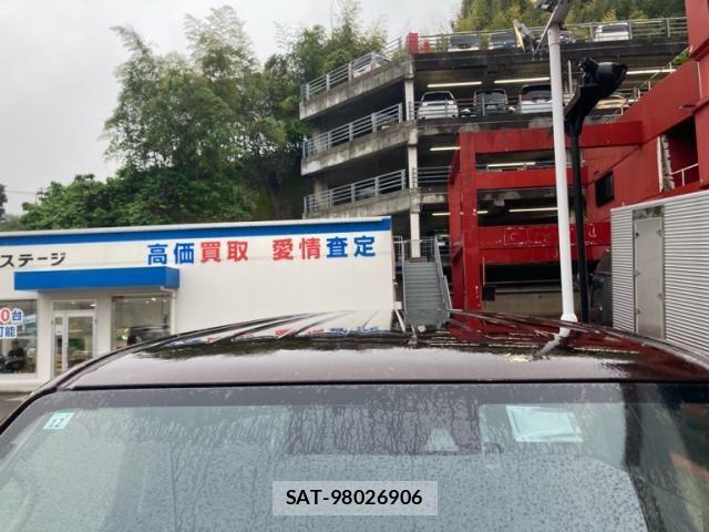 Nissan Caravan 2022-12 7020148-5