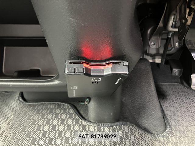 Nissan Caravan 2024-04 7057832-18