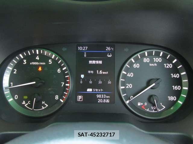 Nissan Caravan 2021-12 7057830-11