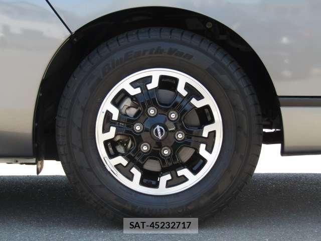Nissan Caravan 2021-12 7057830-15