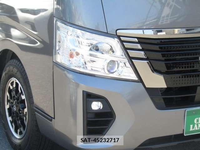 Nissan Caravan 2021-12 7057830-23