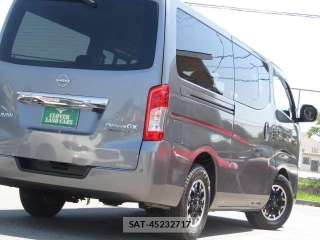 Nissan Caravan 2021-12 7057830-29
