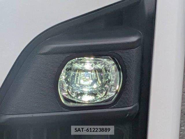 Nissan Caravan 2023-03 7057833-12