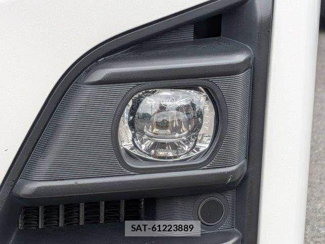 Nissan Caravan 2023-03 7057833-23