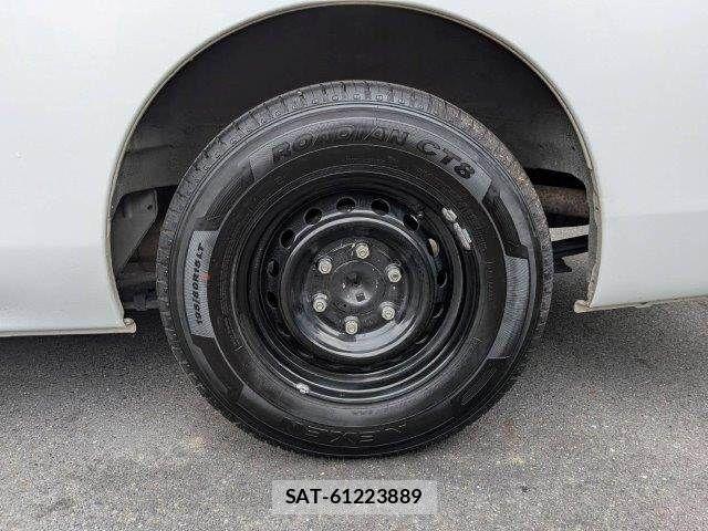 Nissan Caravan 2023-03 7057833-28