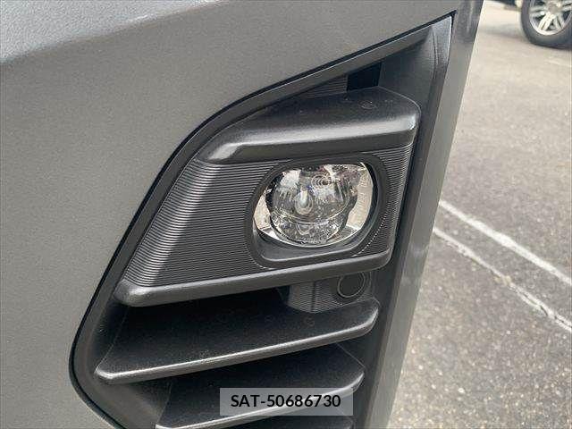 Nissan Caravan 2022-09 7215817-24