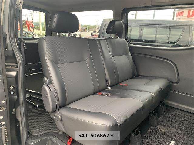 Nissan Caravan 2022-09 7215817-8
