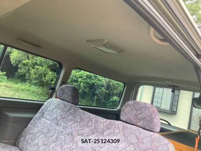 Nissan Caravan 2003-05 7215812-19