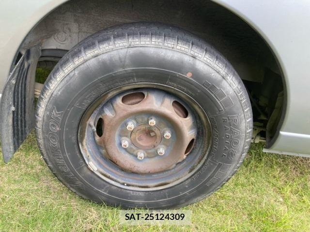 Nissan Caravan 2003-05 7215812-6