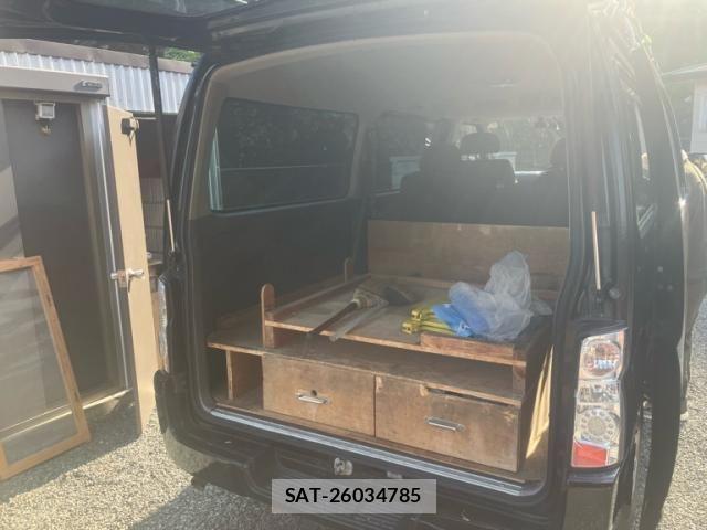 Nissan Caravan 2008-08 7215811-8