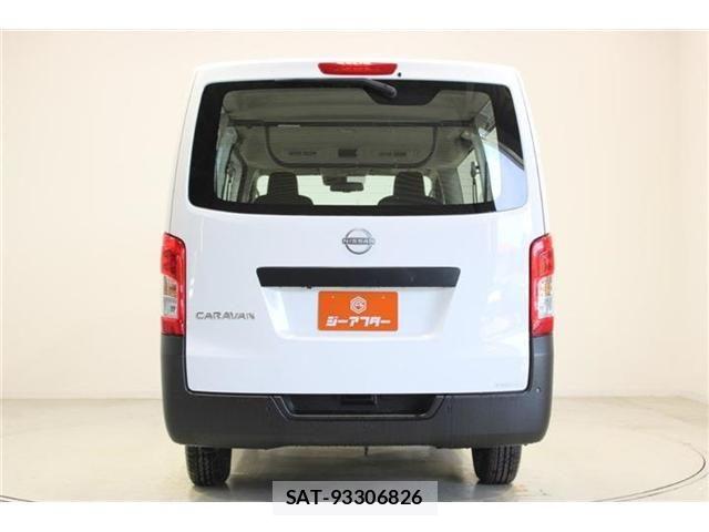 Nissan Caravan 2025-09 7215814-10