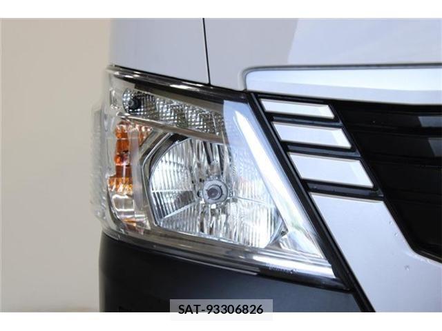 Nissan Caravan 2025-09 7215814-16