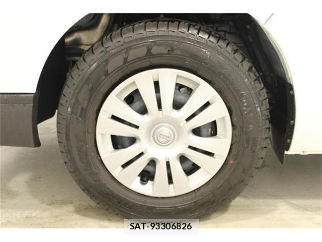 Nissan Caravan 2025-09 7215814-24