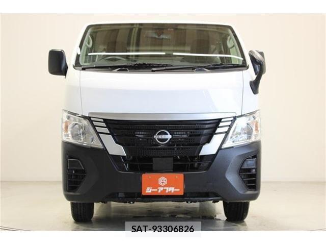Nissan Caravan 2025-09 7215814-6