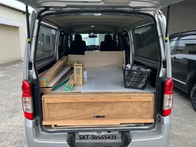Nissan Caravan 2016-05 7250060-12