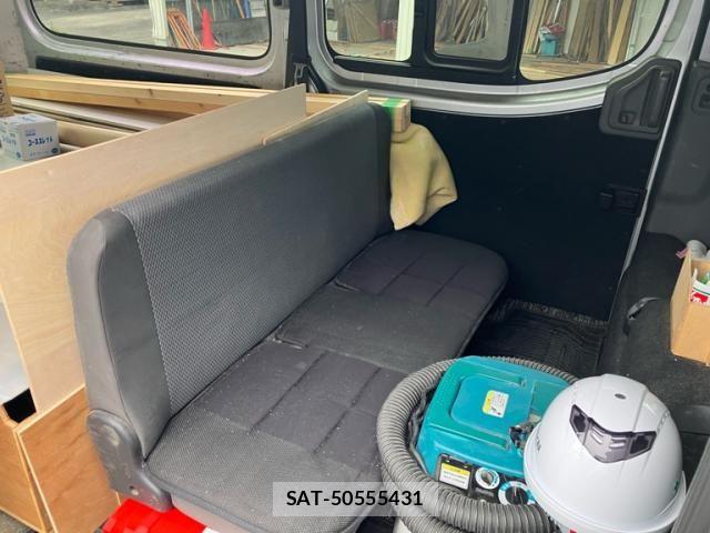 Nissan Caravan 2016-05 7250060-16
