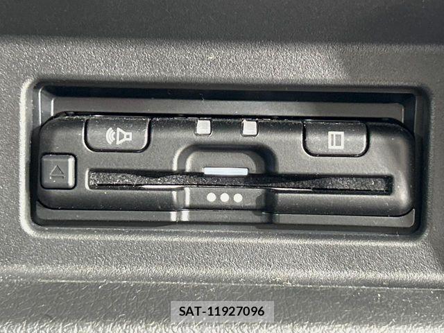 Nissan Caravan 2025-06 7271668-6