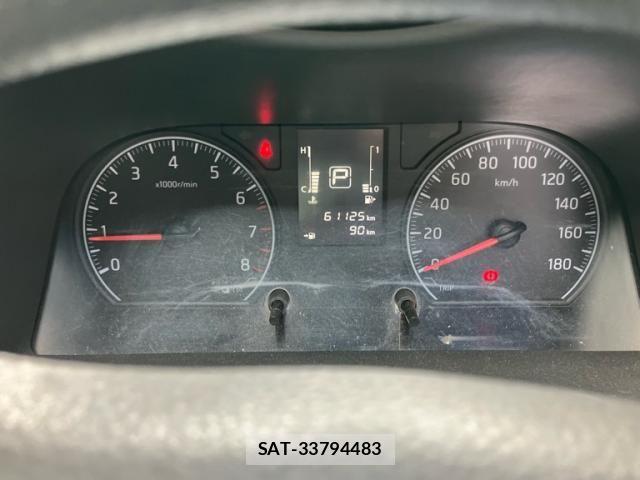 Nissan Caravan 2014-06 7271372-17