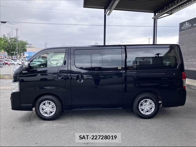 Nissan Caravan 2021-10 7326101-13