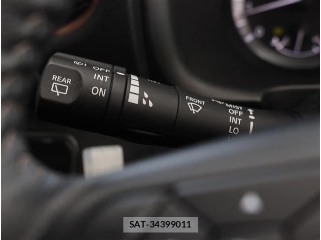 Nissan Caravan 2022-03 7326102-28