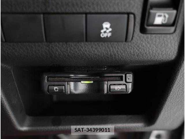 Nissan Caravan 2022-03 7326102-5