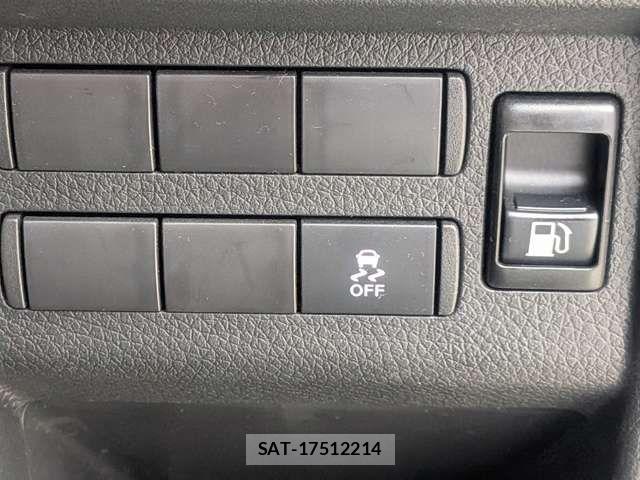 Nissan Caravan 2025-07 7326099-11