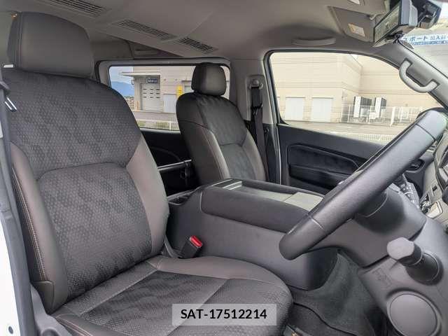 Nissan Caravan 2025-07 7326099-13