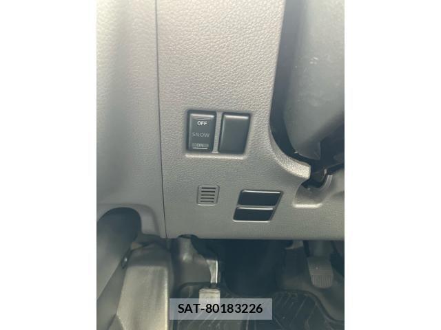 Nissan Caravan 2021-08 7357096-17
