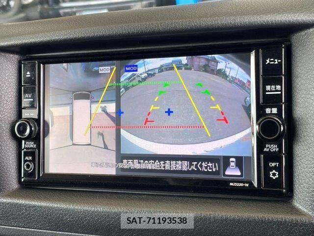 Nissan Caravan 2022-10 7357097-4