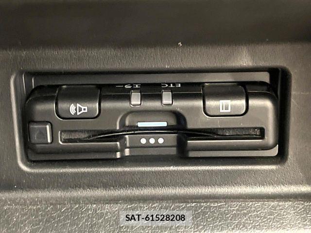 Nissan Caravan 2024-07 7391567-6