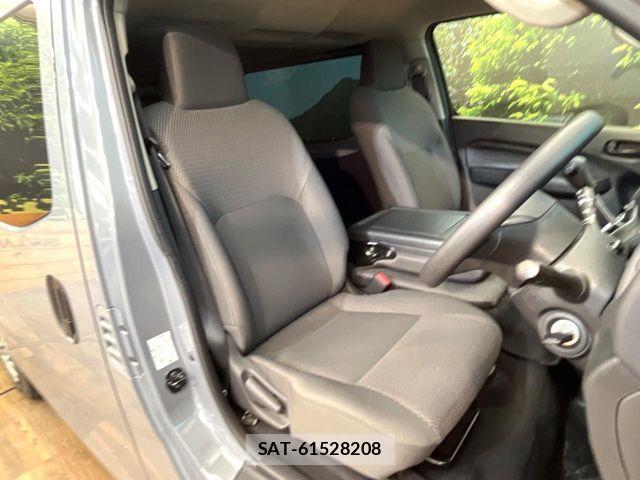 Nissan Caravan 2024-07 7391567-7