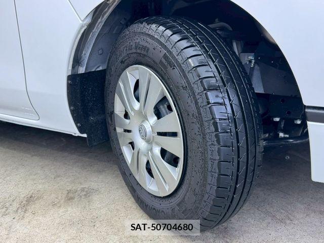 Nissan Caravan 2025-06 7391565-26
