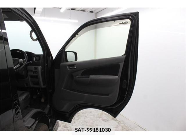 Nissan Caravan 2020-04 7391569-29