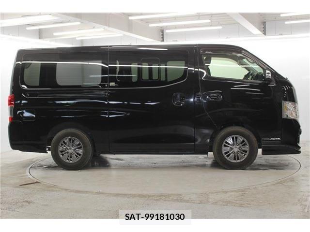 Nissan Caravan 2020-04 7391569-3