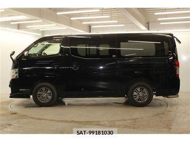 Nissan Caravan 2020-04 7391569-7