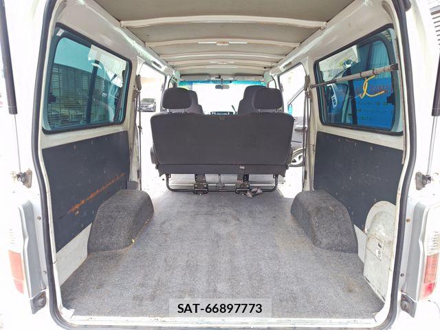 Nissan Caravan 2006-08 7391573-14