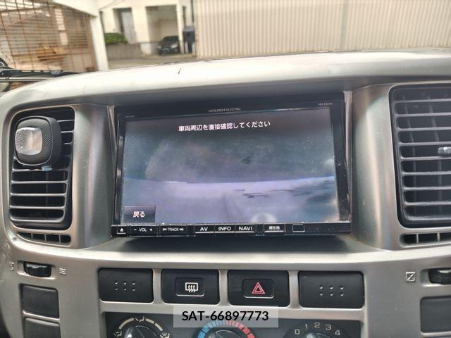 Nissan Caravan 2006-08 7391573-17