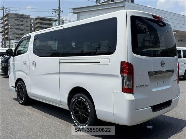 Nissan Caravan 2024-10 7453335-15
