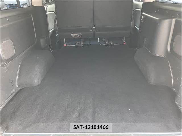 Nissan Caravan 2022-07 7453334-19