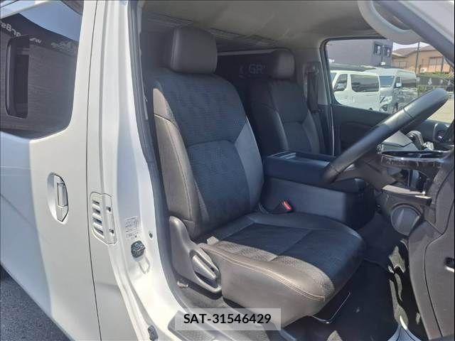 Nissan Caravan 2024-07 7453336-6
