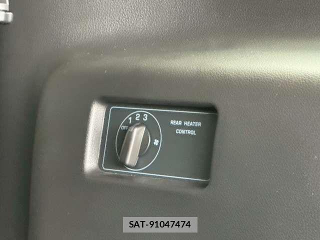 Nissan Caravan 2026-03 7508309-9