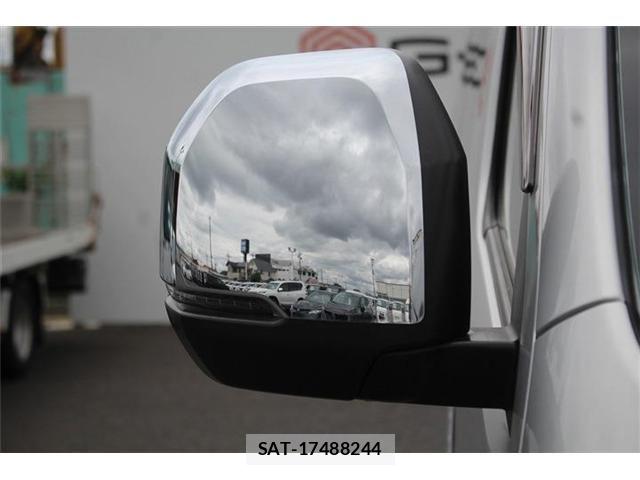 Nissan Caravan 2023-03 7499846-27