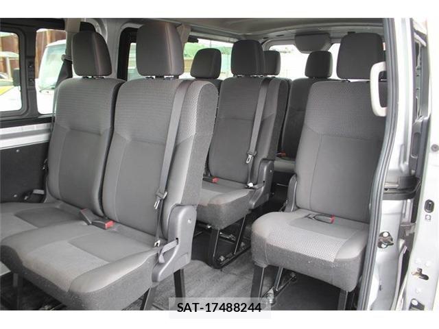 Nissan Caravan 2023-03 7499846-6