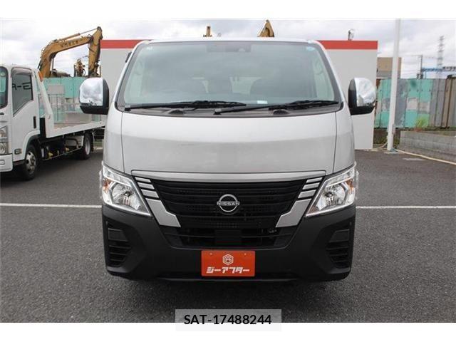 Nissan Caravan 2023-03 7499846-8