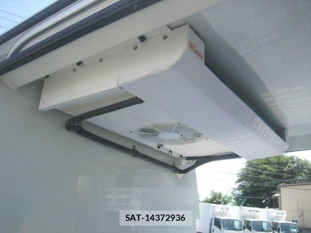 Nissan Caravan 2020-09 7499845-15