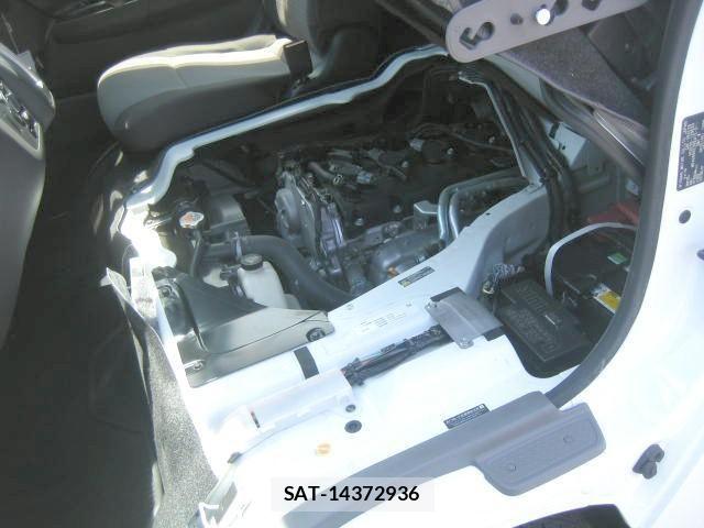 Nissan Caravan 2020-09 7499845-22