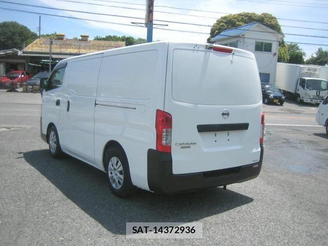 Nissan Caravan 2020-09 7499845-3