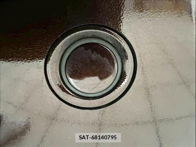 Nissan Caravan 2022-03 7499844-7